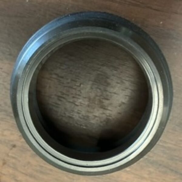 Main boot seal metric